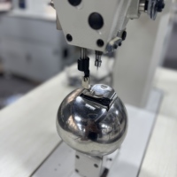 Machine à coudre industrielle professionnelle DS-810 à aiguille simple pour perruques, moteur à chaîne, construction métallique, haute précision, informatisée