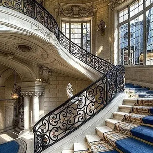 Colonne de <span class=keywords><strong>ferronnerie</strong></span> à motifs personnalisés pour une utilisation en intérieur Main courante d'escalier au design contemporain simple Rampes de villas Greniers Couleur noire - Product Image 5