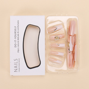 Comercio exterior Venta caliente Usable 24 piezas Consejos populares europeos y americanos Rhinestone Mariposa Pegatinas de uñas desmontables - Product Image 4