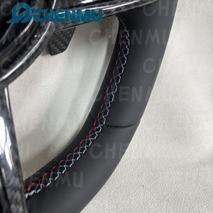 Volante Deportivo M LCI de Cuero Completo para <span class=keywords><strong>BMW</strong></span> F10 F30 G38 G20 G30 G42 G80 M3 M4 M5 <span class=keywords><strong>430i</strong></span> M430i M440i Serie 3/5 con Franjas Azules - Product Image 5