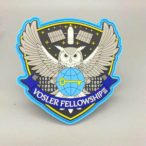 Parches de PVC con Patrón de Águila de Dibujos Animados a Buen Precio, Insignia de PVC Personalizada con Logotipo de Marca en Relieve 3D, Parches de Goma Suave de Silicona con Gancho y Bucle - Product Image 1