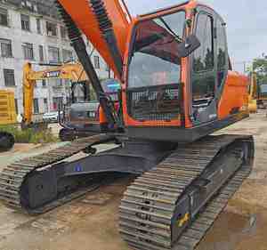 รถขุดตีนตะขาบ Doosan DX225LCA สมรรถนะสูง น้ำหนัก 22.5 ตัน ความจุบุ้งกี๋ 1.28 เมตร รุ่นปี 2026 - Product Image 2