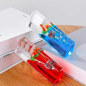 Новый акриловый держатель для ручек и пресс-папье с жидким наполнением и плавающими 3D-элементами, настольный подарок на День святого Валентина и Новый год - Product Image 3