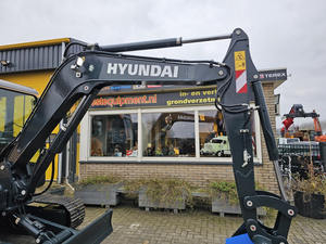 Nueva excavadora sobre orugas HX60PRO de 6 toneladas con bomba hidráulica Excavadora Hyundai que incluye piezas de repuesto - Product Image 4