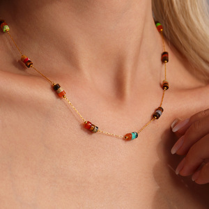 Ensemble <span class=keywords><strong>collier</strong></span> et bracelet en pierres naturelles faites à la main pour femmes, bijoux minimalistes en <span class=keywords><strong>acier</strong></span> <span class=keywords><strong>inoxydable</strong></span>, vente en gros - Product Image 1