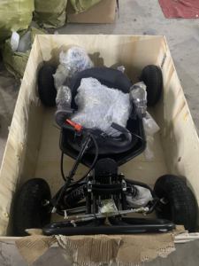 屋外用90cc 2ストロークガソリンエンジン搭載、35～50km/hの速度で走行可能な大人用オフロードカート。4インチ/6インチタイヤ、ドリフト走行、山岳走行対応。プルスタート式。 - Product Image 6