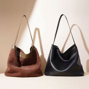 Sac à main de luxe pour femme en cuir de vache véritable et de mouton, sac bandoulière messager tendance été avec doublure en nylon - Product Image 1