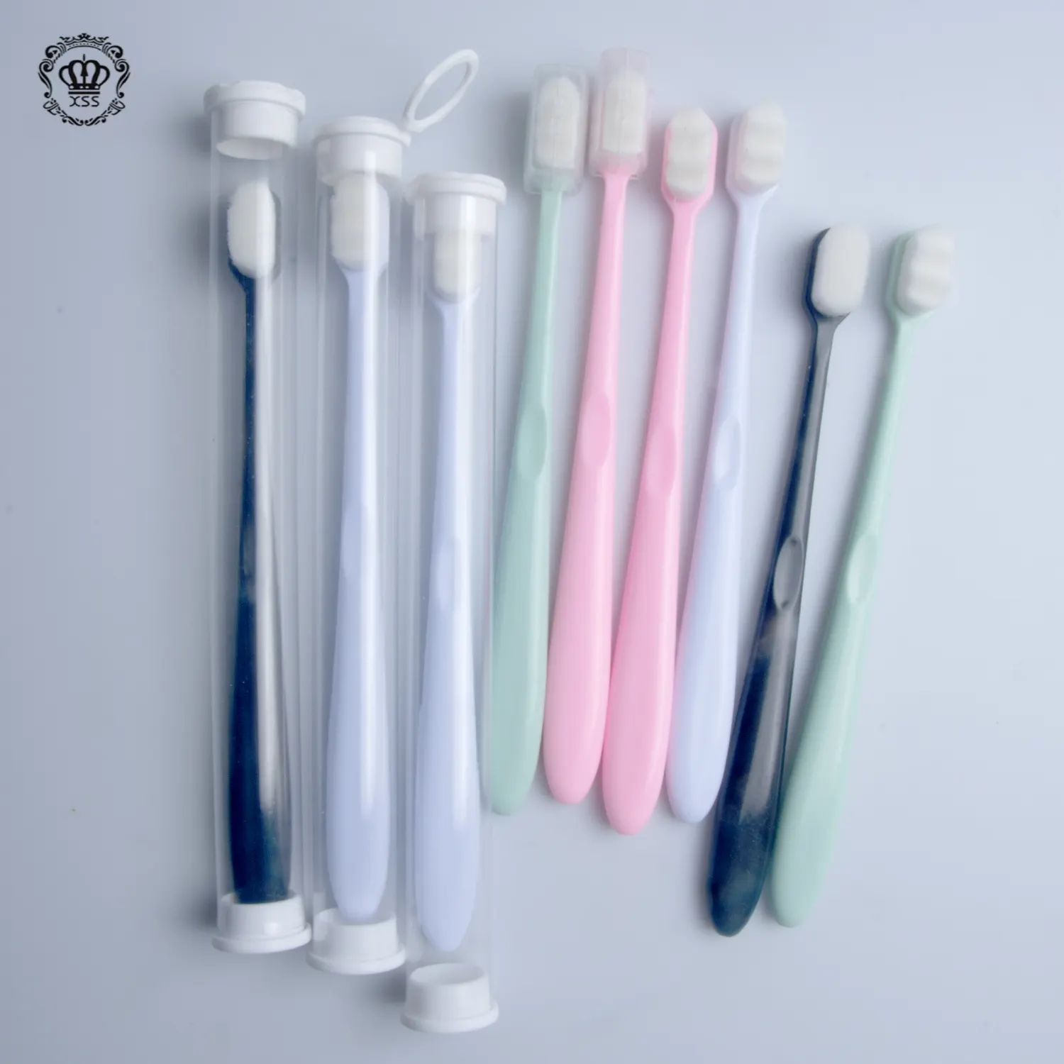 XiBrush prix de gros Nano brosse à dents ultra douce pour les gencives sensibles grossesse soin des gencives blanchiment des dents brosses à dents extra souples