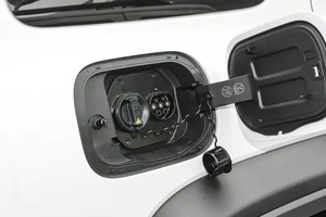 Tank 300 Hi4-T 2025 2.0T Standard PHEV Hybride SUV Neuf Voitures Hybrides Nouvelle Voiture à Essence Transmission Intermittente à Quatre Roues Motrices SUV Compact - Product Image 5