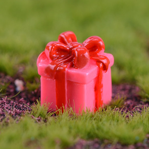 Figuras en Miniatura Navideñas, Mini Manualidades de Resina, Adornos de Santa Claus, Muñeco de Nieve y Alce, Kit de Decoración para Jardín de Hadas Navideño DIY - Product Image 6