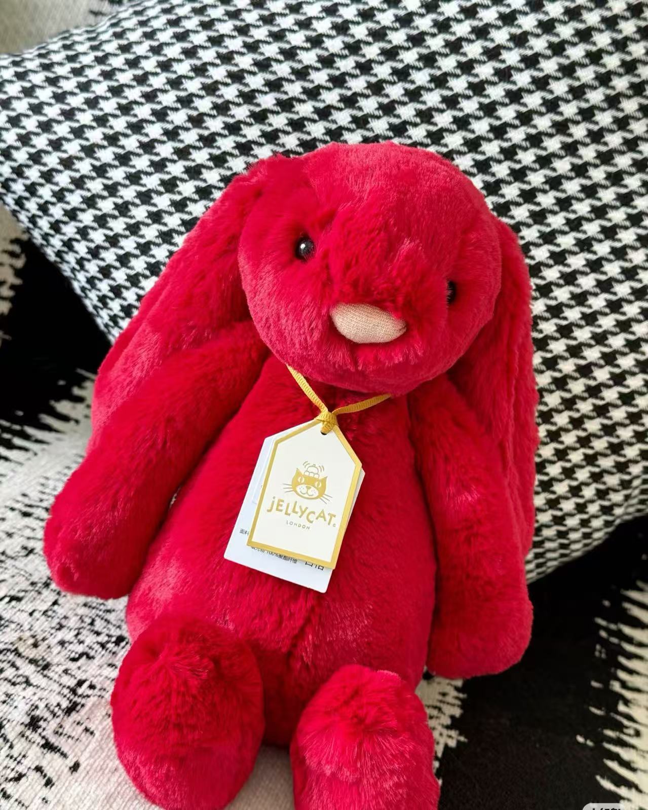 Lapin rouge étiquette dorée-3ème étiquette