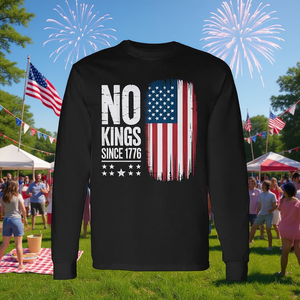 No Kings Since 1776 Camiseta de manga larga con bandera estadounidense para el Día de la Independencia - Product Image 3