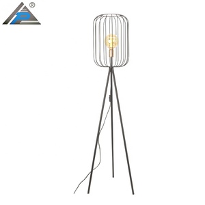<span class=keywords><strong>Lampadaire</strong></span> Trépied Métallique Créatif, Lampe sur Pied en <span class=keywords><strong>Bois</strong></span> avec Service Personnalisé, Lampe Nordique 80 Ventes Chaudes Européennes avec Abat-jour en <span class=keywords><strong>Rotin</strong></span> Simple - Product Image 3