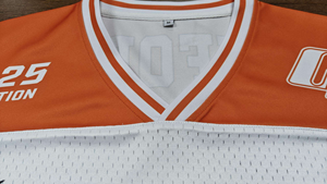 Maillot de football américain personnalisé pour femme, col en V, manches courtes, imprimé graphique, pour supporter son équipe, tenue de jour de match - Product Image 4