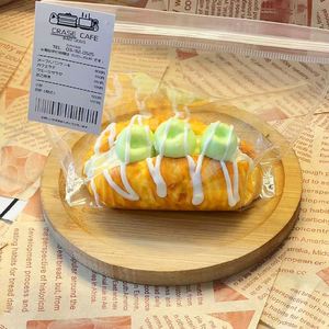 Juguetes Unisex Súper Suaves con Forma de Twinkies, Diseño Lindo, Divertido, Regalo de Comida de Juguete para Niños, Idea de Regalo Feliz para Apretar - Product Image 3