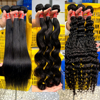 Foxen 613 Mèches de Cheveux Vietnamiens Bruts Blond Miel Vrais Cheveux Humains Mèches Extensions 613 Mélange Bouclé Mèches de Cheveux Indiens Bruts