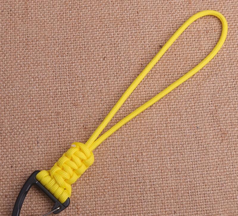 สีเหลือง