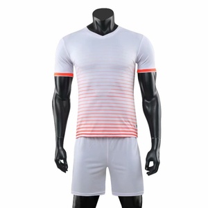Camiseta de Fútbol Retro Barata, Personalizable con Diseños a Medida, Uniforme de Fútbol - Product Image 1
