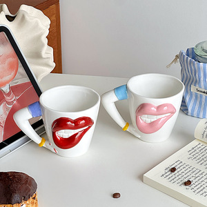 Mug en céramique amusant et sexy en forme de lèvres, mug à café unique pour filles - Product Image 3