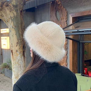 Boina de Piel Sintética, Gorro de Invierno Cálido y Térmico para Mujer, Gorro Mongol de Lana - Product Image 2