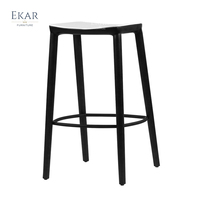 Tabouret de Bar en bois imitation cuir au Design Simple