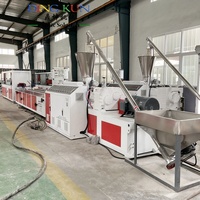 Machine de fabrication de panneaux muraux WPC, ligne d'extrusion de revêtements muraux extérieurs en PE, machine de production de profilés extérieurs en bois-plastique