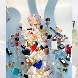 Aimiji, el Mejor Regalo, Perfume <span class=keywords><strong>de</strong></span> Lujo Más Popular, Mini Perfume <span class=keywords><strong>de</strong></span> 10 ml, Perfume <span class=keywords><strong>de</strong></span> Marca al por Mayor para <span class=keywords><strong>Hombre</strong></span> y Mujer, Perfume <span class=keywords><strong>de</strong></span> Viaje en Existencia, 3-7 Días - Product Image 6