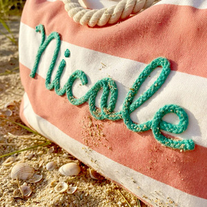 Bolsa de lona a rayas personalizada Uionen con bordado de nombre, bolsa de compras de primavera para mujer, con dos asas y parte superior abierta - Product Image 2