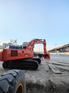 รถขุดไฮดรอลิกแบบตีนตะขาบมือสอง Hitachi Zx470LCH-5B น้ำหนัก 49.4 ตัน ของแท้จากญี่ปุ่น - Product Image 5