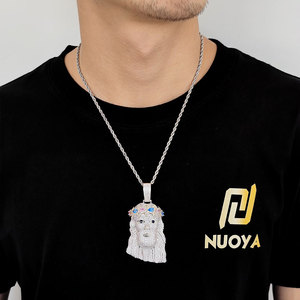 Collar con Colgante Religioso de Jesucristo Estilo Hip Hop, con Microincrustaciones de Circonia Cúbica, Diseño de Corona y Cabeza de Jesús - Product Image 6