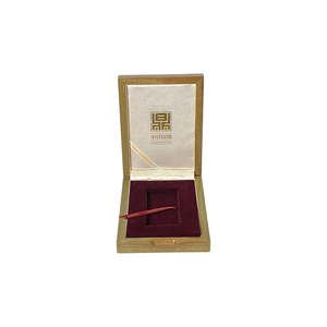 Caja de Madera Rectangular Moderna para Almacenamiento de Joyas, Barras de Oro y Plata Personalizadas, Reciclable - Product Image 1