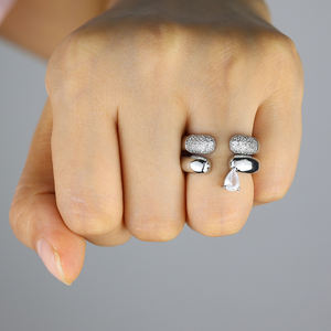 Ensemble de bagues en deux pièces zircon cubique ovale à la mode cercle pavé glacé accrocher goutte d'eau Style bijoux de mariage - Product Image 5