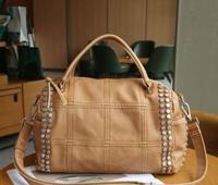Sac fourre-tout décontracté vintage en cuir PU pour femme, grande capacité, imperméable, avec rivets et coutures décoratives, à poignée supérieure et bandoulière