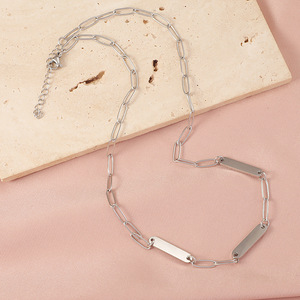 Collier à maillons en acier inoxydable personnalisable, barre horizontale dorée avec lettre <span class=keywords><strong>du</strong></span> <span class=keywords><strong>monde</strong></span>, date, accessoire de fête tendance pour <span class=keywords><strong>maman</strong></span> - Product Image 4