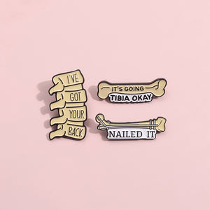 Jeu de mots médical son Tibia va bien épingles en émail drôle j'ai vos os du dos broches de <span class=keywords><strong>la</strong></span> colonne vertébrale insigne de revers bijoux cadeau pour un ami - Product Image 2