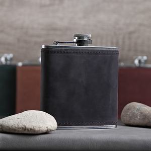 ヒップフラスコカスタムロゴCrazy Horse Leather 7ozヒップフラスコケース - Product Image 3