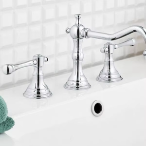 Lavabo Alemán de Tres Orificios para Agua Fría y Caliente 18173000 - Product Image 3