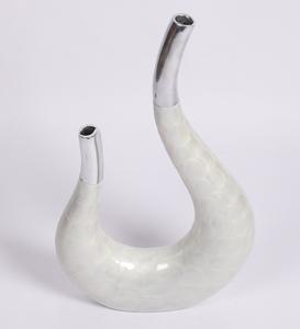 <b>Cream</b> Flower Table Aluminium Vase Home Decoration Europe <b>Style</b> Modern Unique Best Selling Made India Handmade Wholesale - Product Image 3