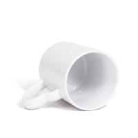 Tasse à mug avec poignée en forme de cœur et logo personnalisé en céramique de 11oz avec découpes par sublimation