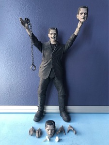 Neca โมเดลภาพยนตร์แนวสยองขวัญแฟรงเก้นสไตน์ข้อต่อข้อต่อข้อต่อที่เคลื่อนไหวได้ตุ๊กตาโมเดลของเล่นสำหรับสะสม - Product Image 4