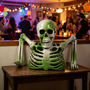 Décoration de buste de demi-squelette d'Halloween lumineuse, accessoire effrayant pour maison hantée, décoration de table créative - Product Image 1