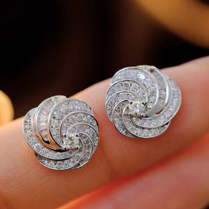 Eleganti Orecchini a Perno con Motivo Geometrico a Spirale per Donne, Accessori per Orecchie Semplici da Indossare Quotidianamente - Product Image 2
