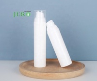 Bouteille transparente de pompe sans air rechargeable de 30ml 50ml 75ml bouteille blanche de pompe sans air 15ml pour l'utilisation de perruque de fard à joues de shampooing