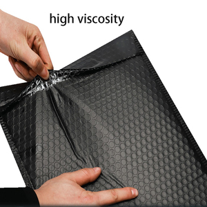 Enveloppe rembourrée auto-adhésive en polybulle recyclable et imperméable personnalisée pour l'envoi postal et les envois <span class=keywords><strong>express</strong></span> avec logo personnalisé - Product Image 3