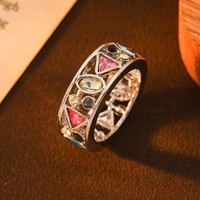 Cincin Unisex Mewah Eropa Amerika dengan Pola Geometris Berlubang, Berhiaskan Rhinestone, Kaca Multi-warna, dan Lingkaran Polos.