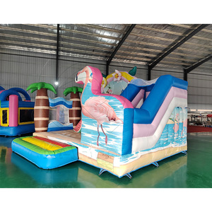 Château gonflable sur le thème tropical des flamants roses avec piscine, palmier et toboggan d'été pour enfants - Product Image 5