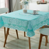 Nappe carrée en plastique de 134 cm à motif floral estampé or, style moderne, imperméable et anti-taches, idéale pour les banquets et événements