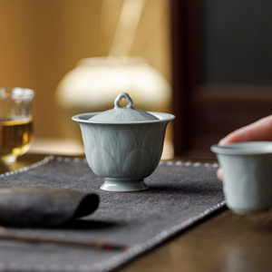 Guanlan Tianqing Ru Kiln Relief Covered Bowl <b>Teacup</b> Sky Blue Porcelain Gaiwan For Kung Fu Tea Set - Product Image 2