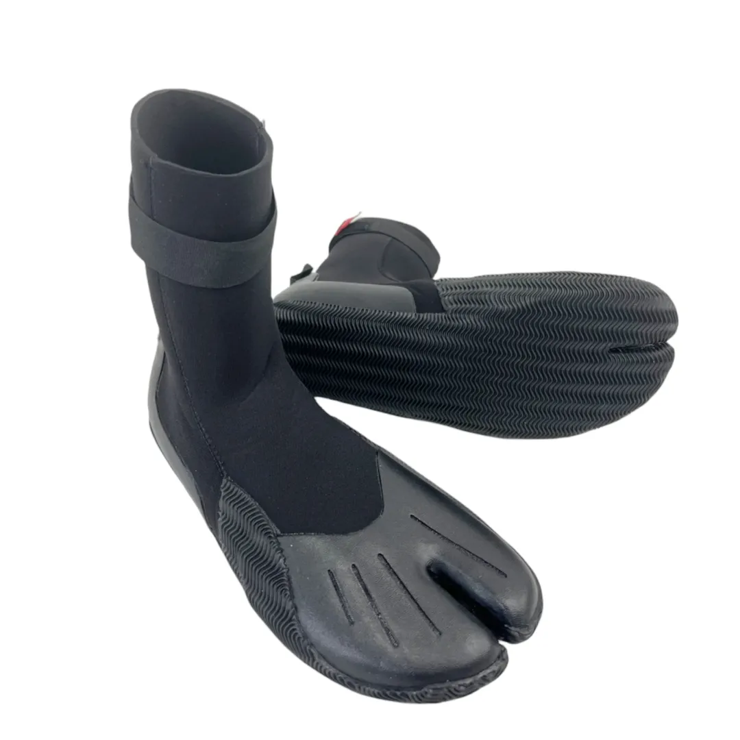 أحذية الغوص المتميزة 3 Neoprene فصل إصبع القدم الدافئة للماء أحذية بذلة السباحة الإبحار ركوب الأمواج وحيد مقاومة للتآكل