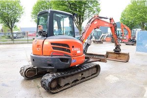 Japón Original de alta calidad para el trabajo del jardín 5 Ton Kubota Motor Usado Kubota Excavadoras en buen estado en el año 2000 - Product Image 5